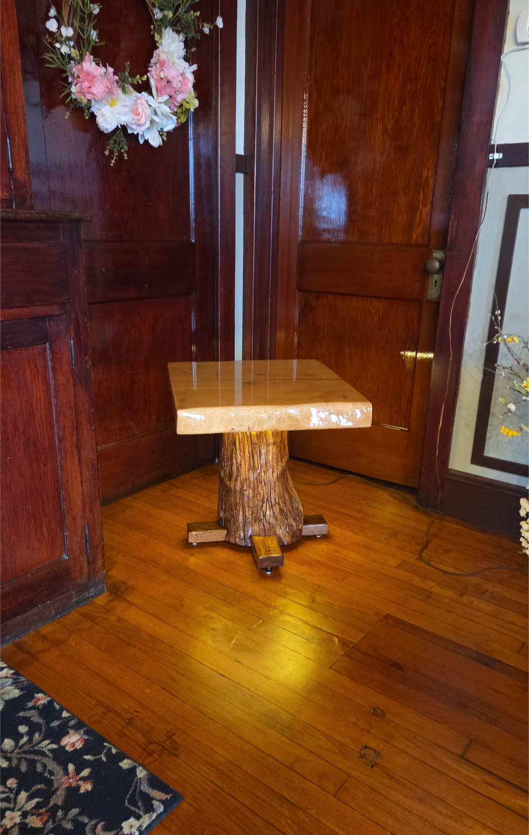Live-edge lamp table w/ underside lighting